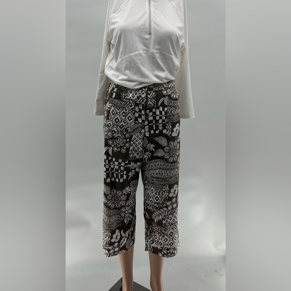 Chico's Brown and White Patchwork Patterned Cropped Capri Pants - Size 1 (M)